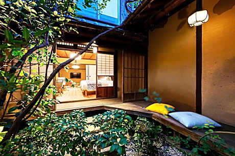 Tomonoura Shiomachi Hotel