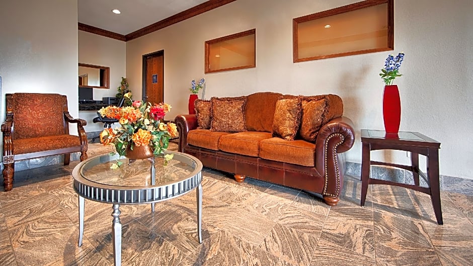 Best Western Regency Inn & Suites