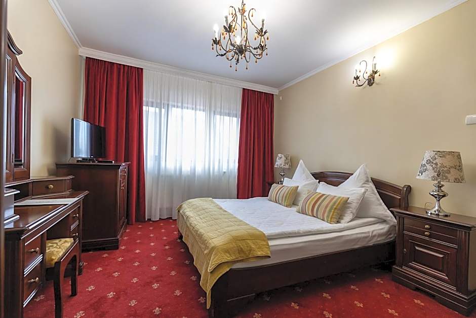 Hotel Capitol