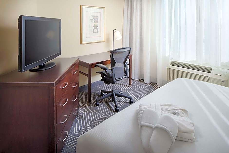 DoubleTree By Hilton Hotel Los Angeles/Commerce