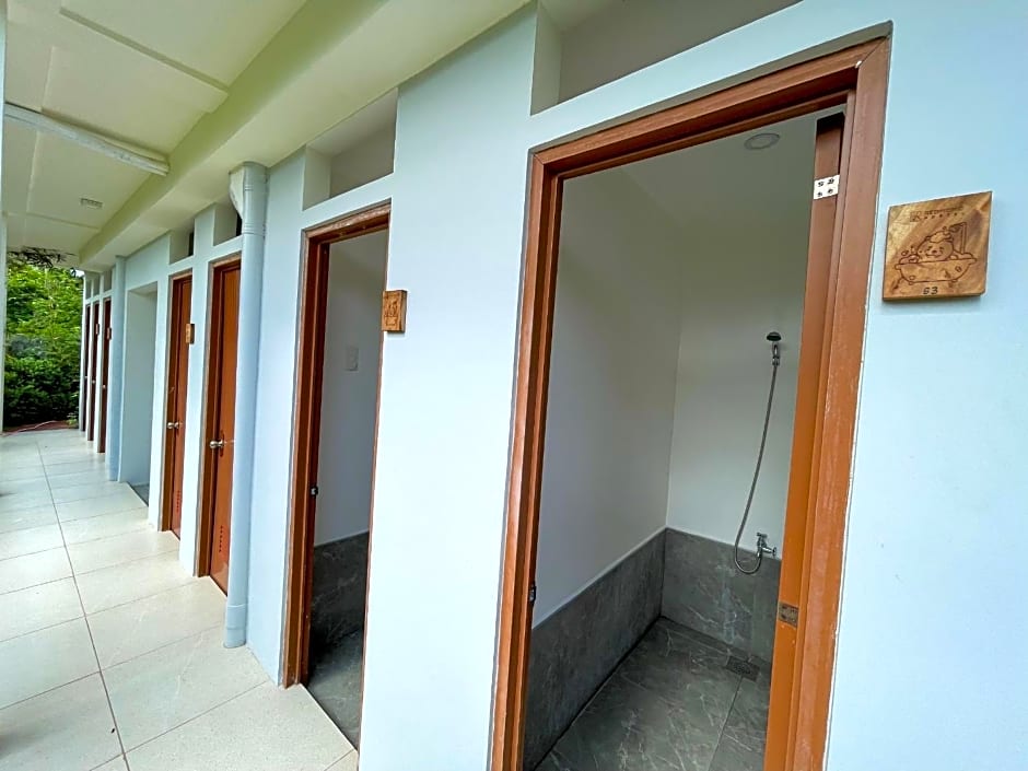 Red Picnic Hostel Panglao