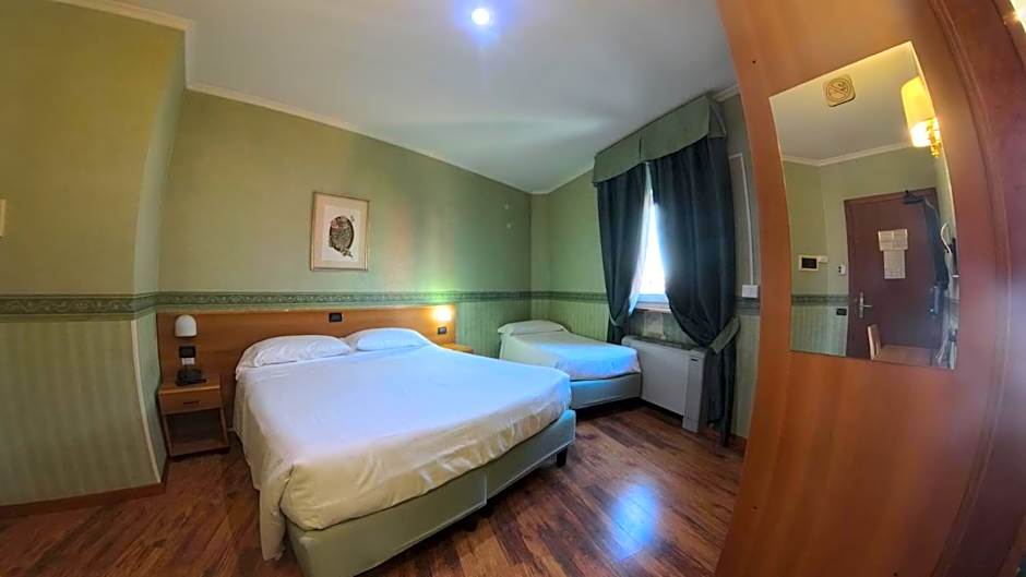 Hotel Aurora