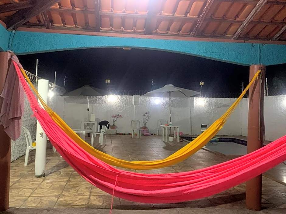 Casa com piscina em Marudá