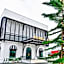 Marble Arch De Loei Hotel