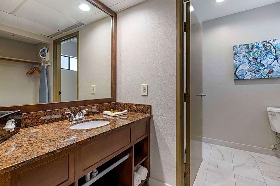 The Encinitan Hotel & Suites