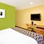 Microtel Inn & Suites By Wyndham Delphos