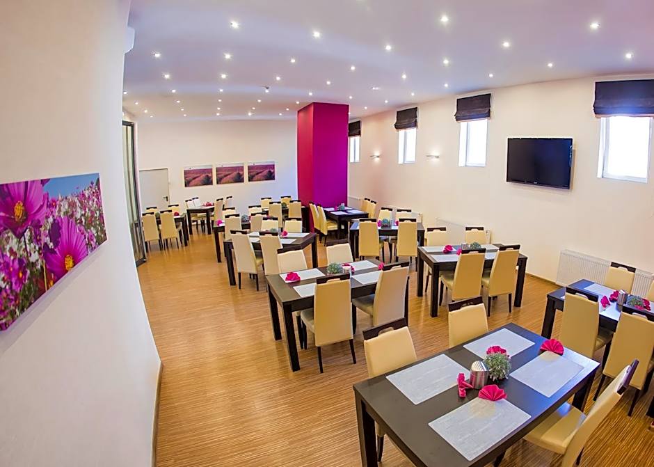 Boutique Hotel's III