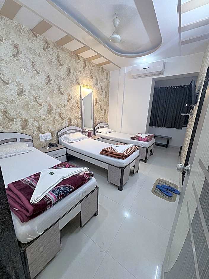 Hotel Broadway Colaba