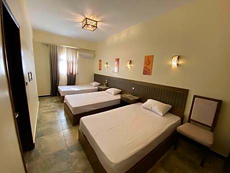 Standard Triple Studio