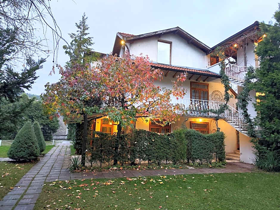 Park Hotel Amfora -Free Parking