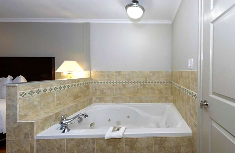 Red Roof Inn Arlington - Entertainment District