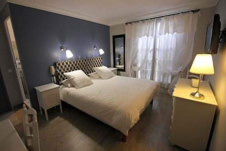Deluxe Double Room with private terrace