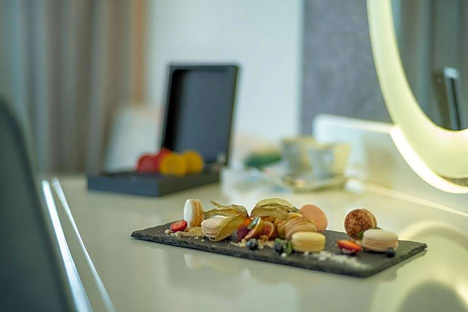 GRIFID Metropol Hotel - Premium All inclusive & Private Beach - Adults Only