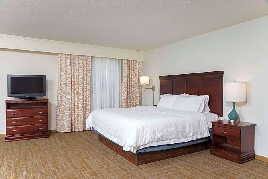 Hampton Inn By Hilton East Lansing