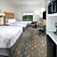 Holiday Inn Hotel & Suites Arden - Asheville Airport