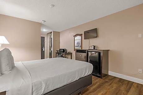 Queen Room - Disability Access