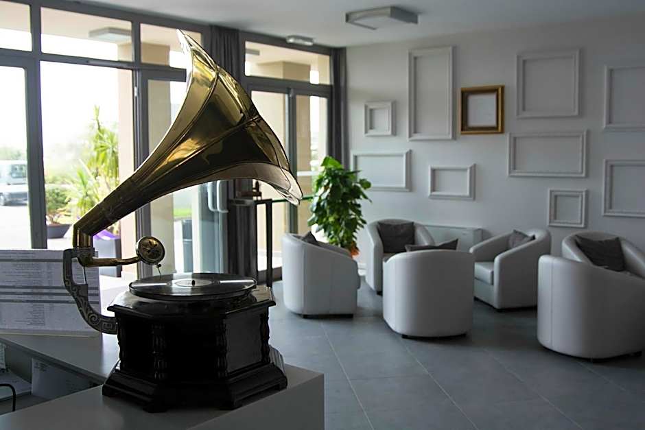 Castelmartini Wellness & Business Hotel