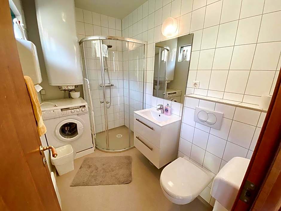 Litla-Hof Guesthouse