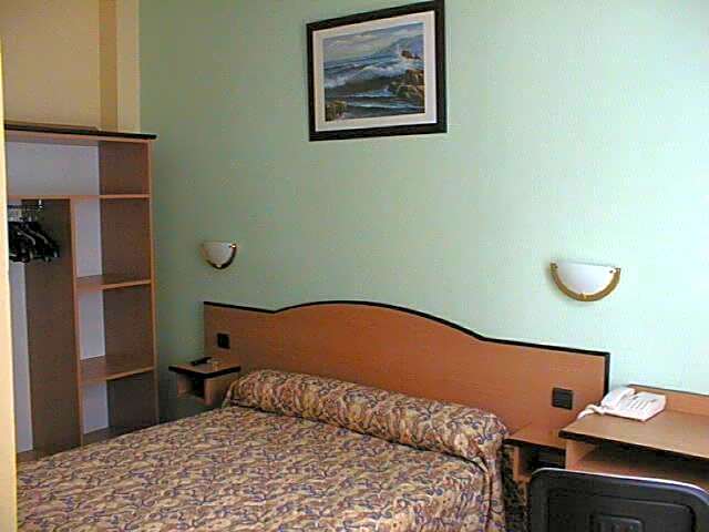 Hotel Ferney République