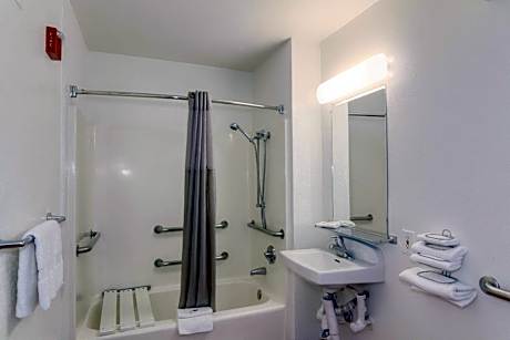 Standard Room - Disability Access