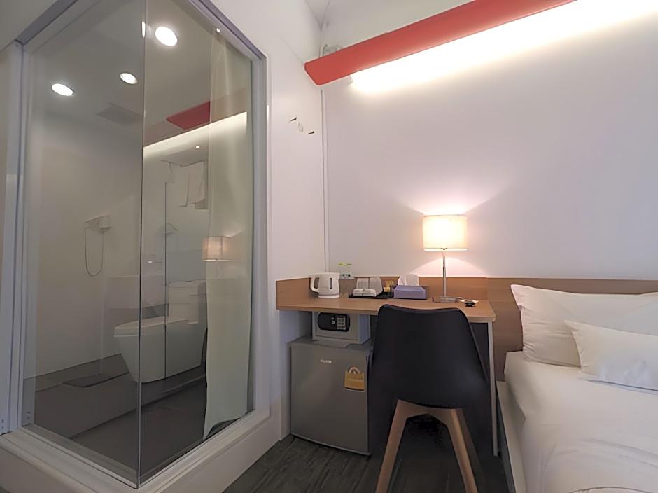 Qilombo Hostel Silom - HQ