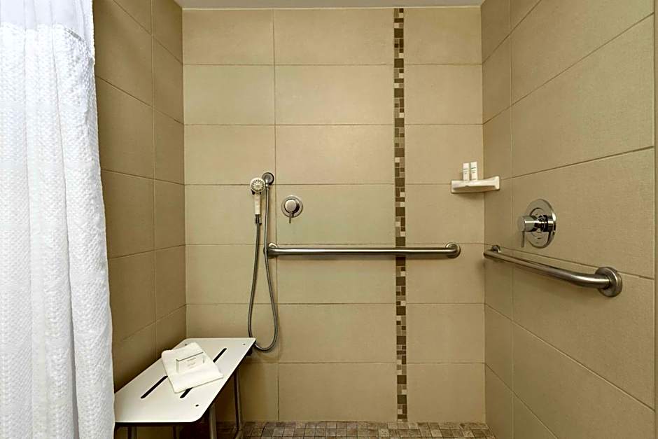 Embassy Suites by Hilton Arcadia Pasadena Area