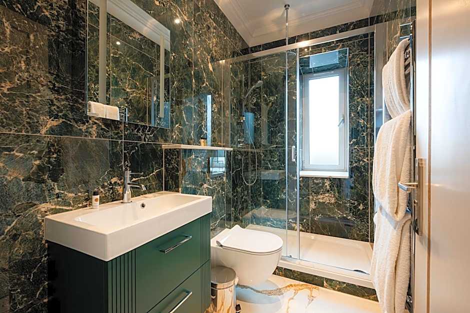 Fountain House Apartments - Hyde Park, London