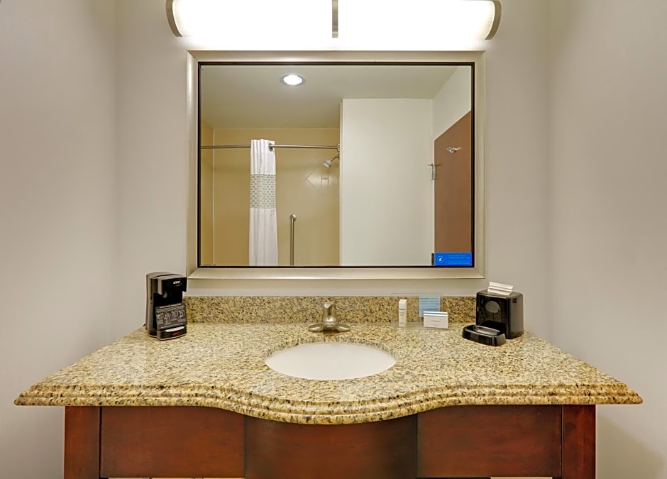 Hampton Inn & Suites Dallas-Arlington-South