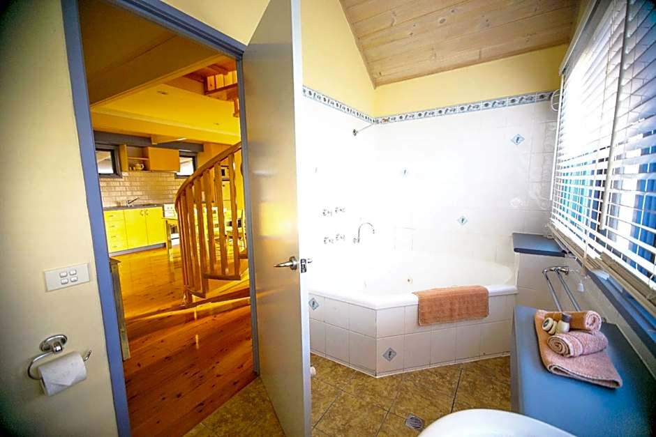 Rayville Boat Houses