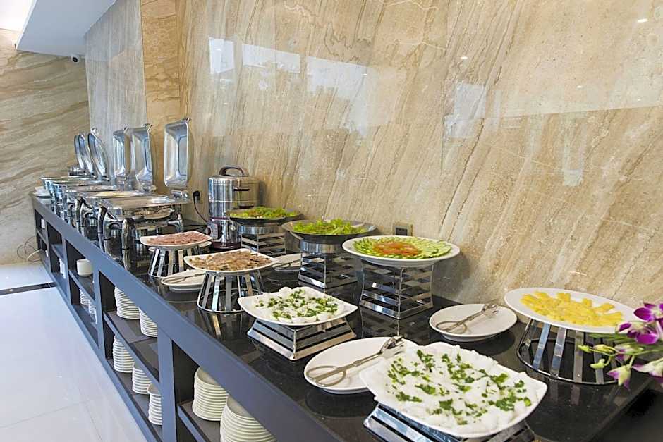 Diamond Luxury Hotel