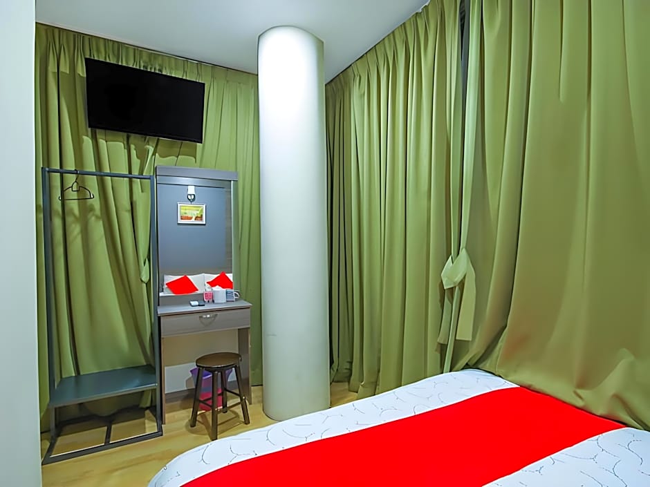 Capital O 812 Hotel SMC Seksyen 13