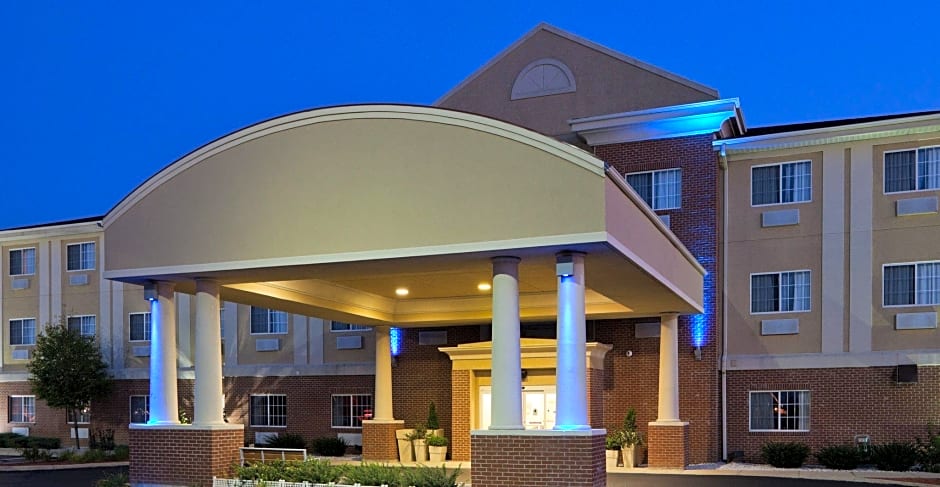 Holiday Inn Express Hotel & Suites Defiance, an IHG Hotel