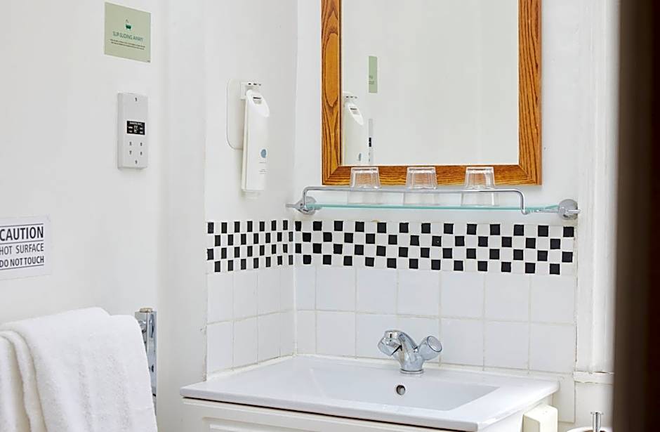 Sun Hotel by Greene King Inns