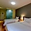 7 Days Inn Wuhan Hanzheng Street Shengli Road Metro Station