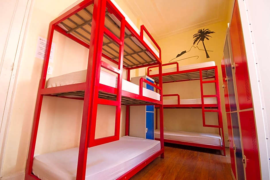 Rio Forest Hostel