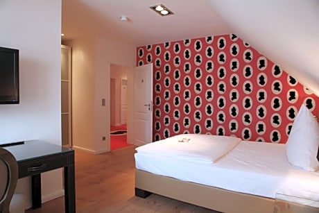 Superior Queen Room