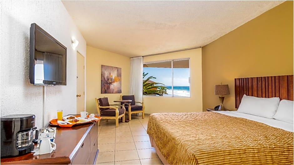 Puerto Nuevo Baja Hotel & Villas