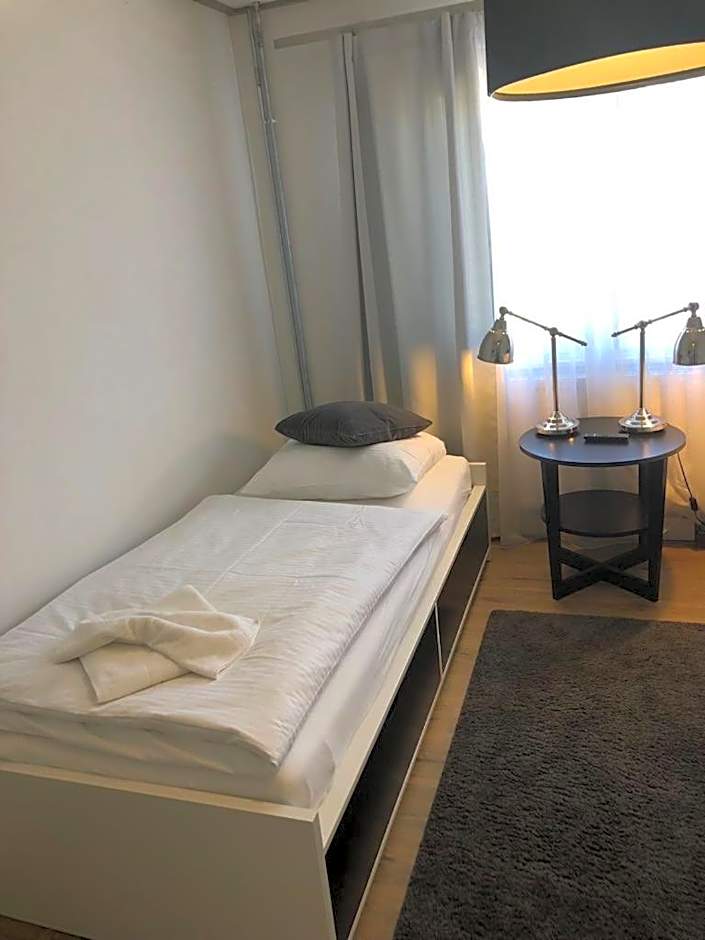 ZUM BAHNHÖFLE Restaurant & Hotel - Albbruck Am Rhein