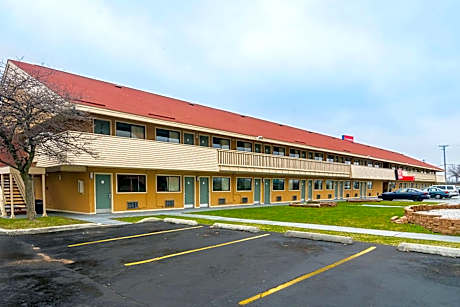 Econo Lodge South Holland - Chicago Southland