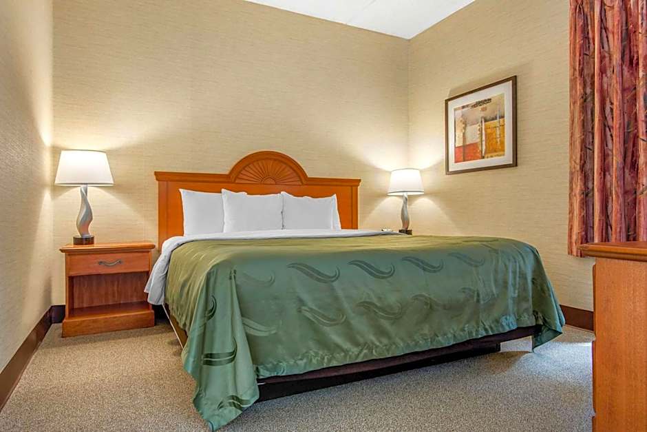 Quality Inn & Suites Mansfield