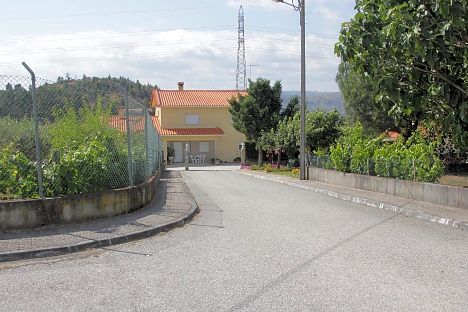 Quartos em vivenda serra da Estrela