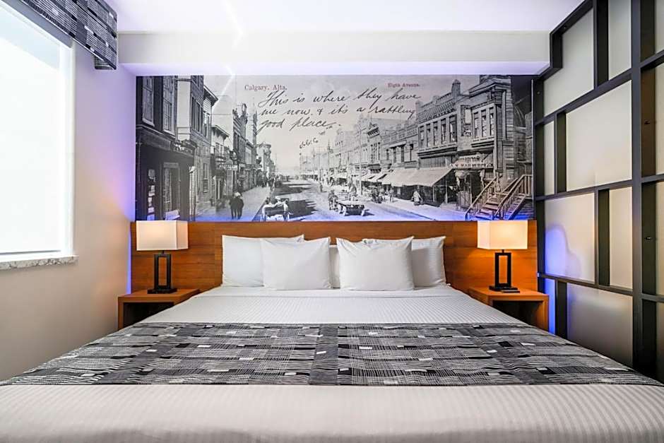 Acclaim Hotel by CLIQUE