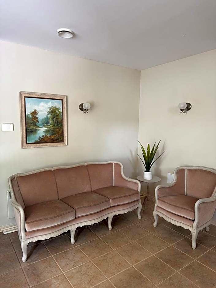 Inge Villa Apartment Hotel