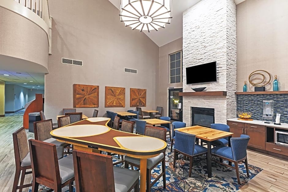Homewood Suites by Hilton Greensboro