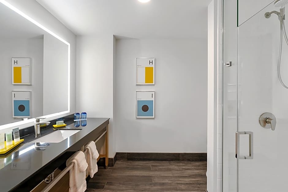 Hotel Indigo Everett - Waterfront Place By IHG