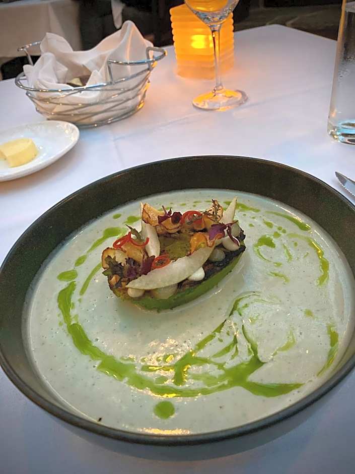 Goodstone Inn & Restaurant