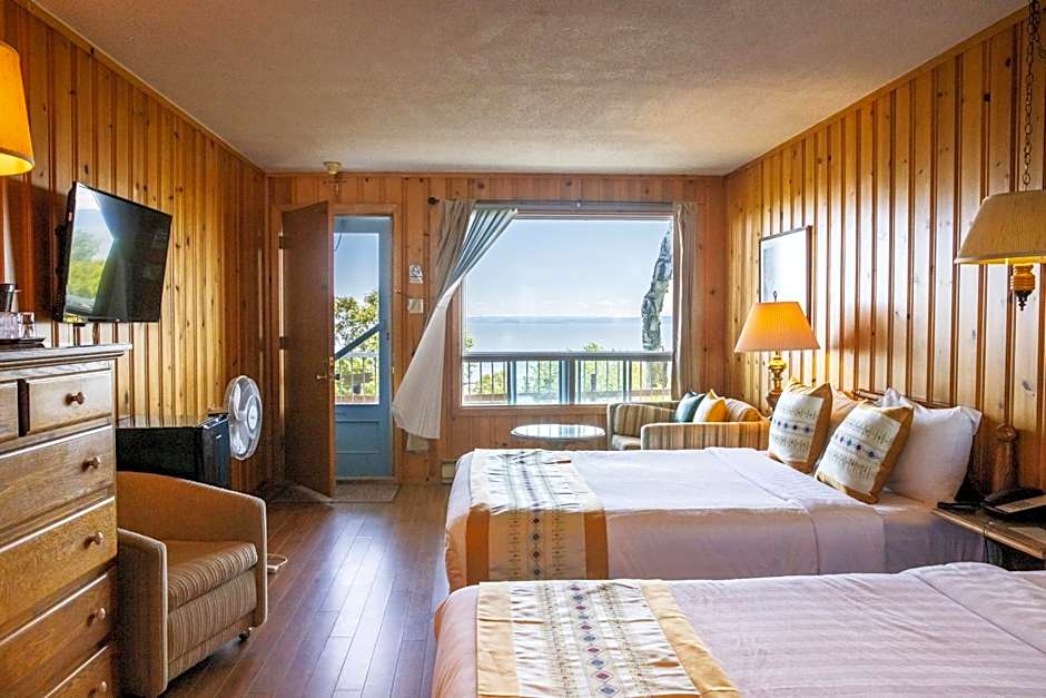 Hotel La Roche Pleureuse