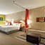 Home2 Suites by Hilton Cartersville, GA