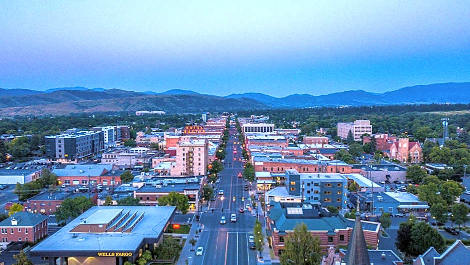 MountainView Lodge and Suites