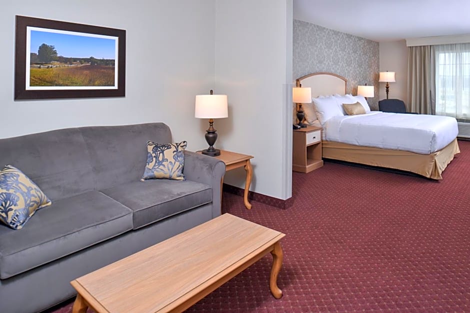 Appomattox Inn and Suites